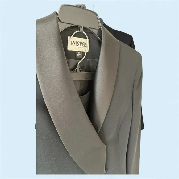 Kasper Petite Black Pantsuit - Picture 4 of 5